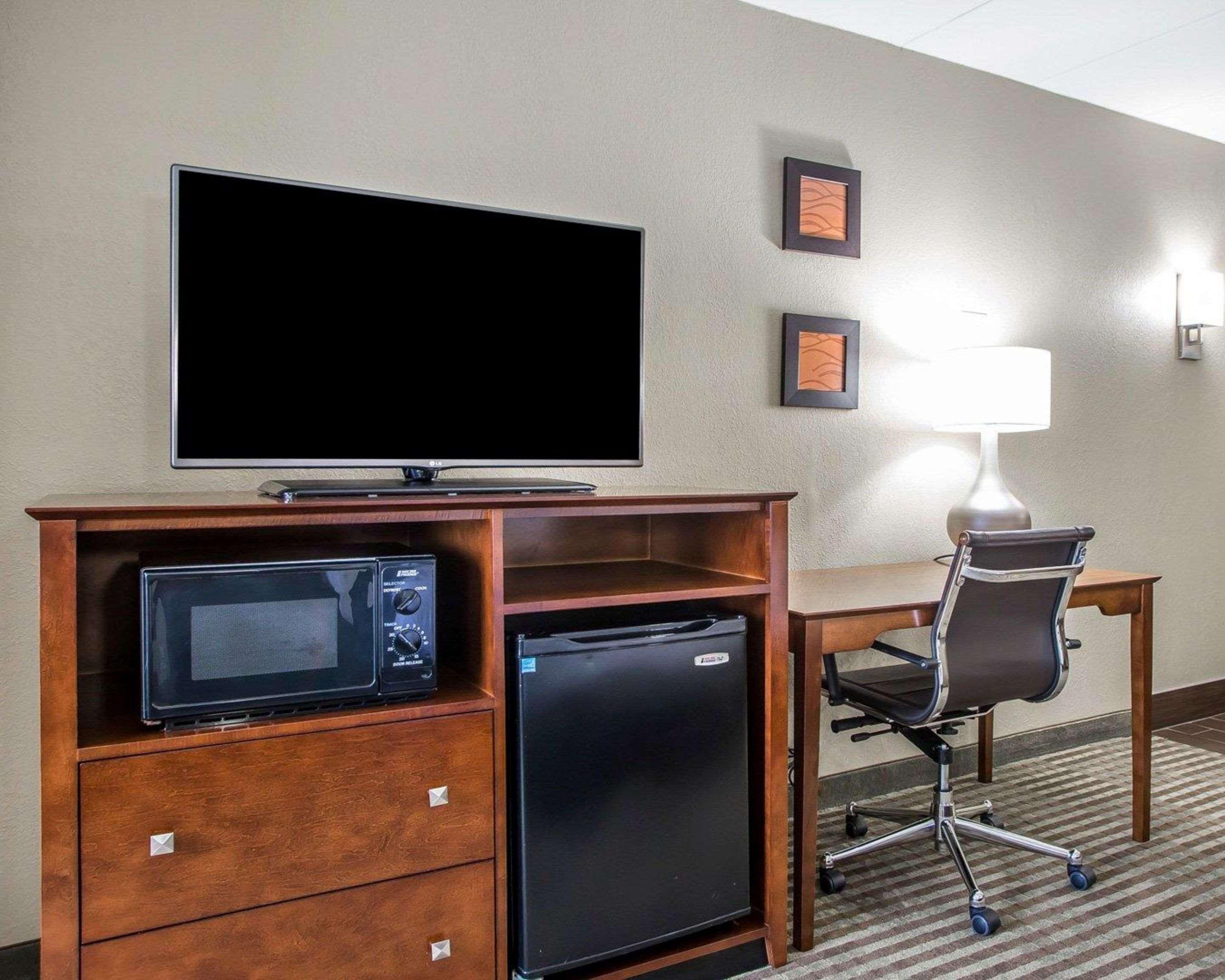 Comfort Inn Hammond I-94 Экстерьер фото