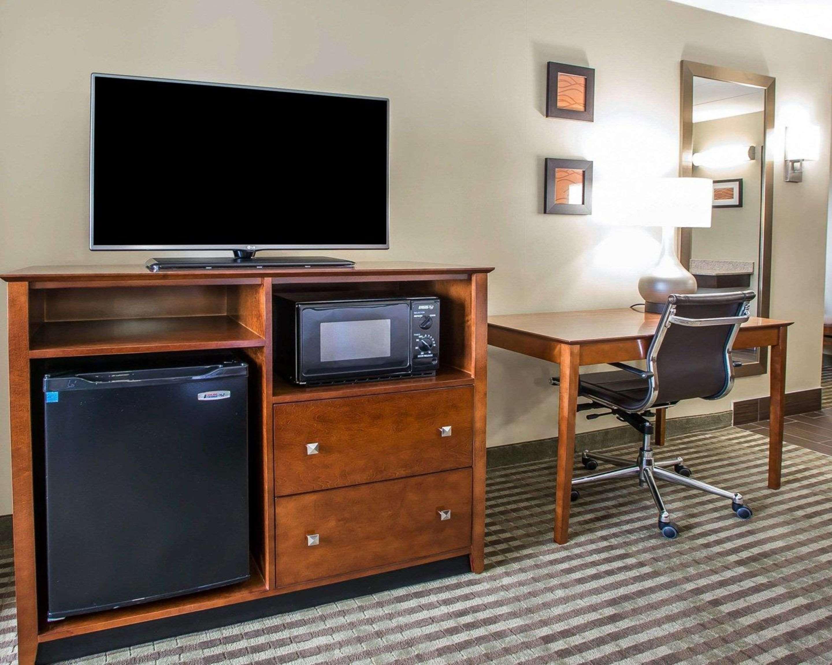 Comfort Inn Hammond I-94 Экстерьер фото