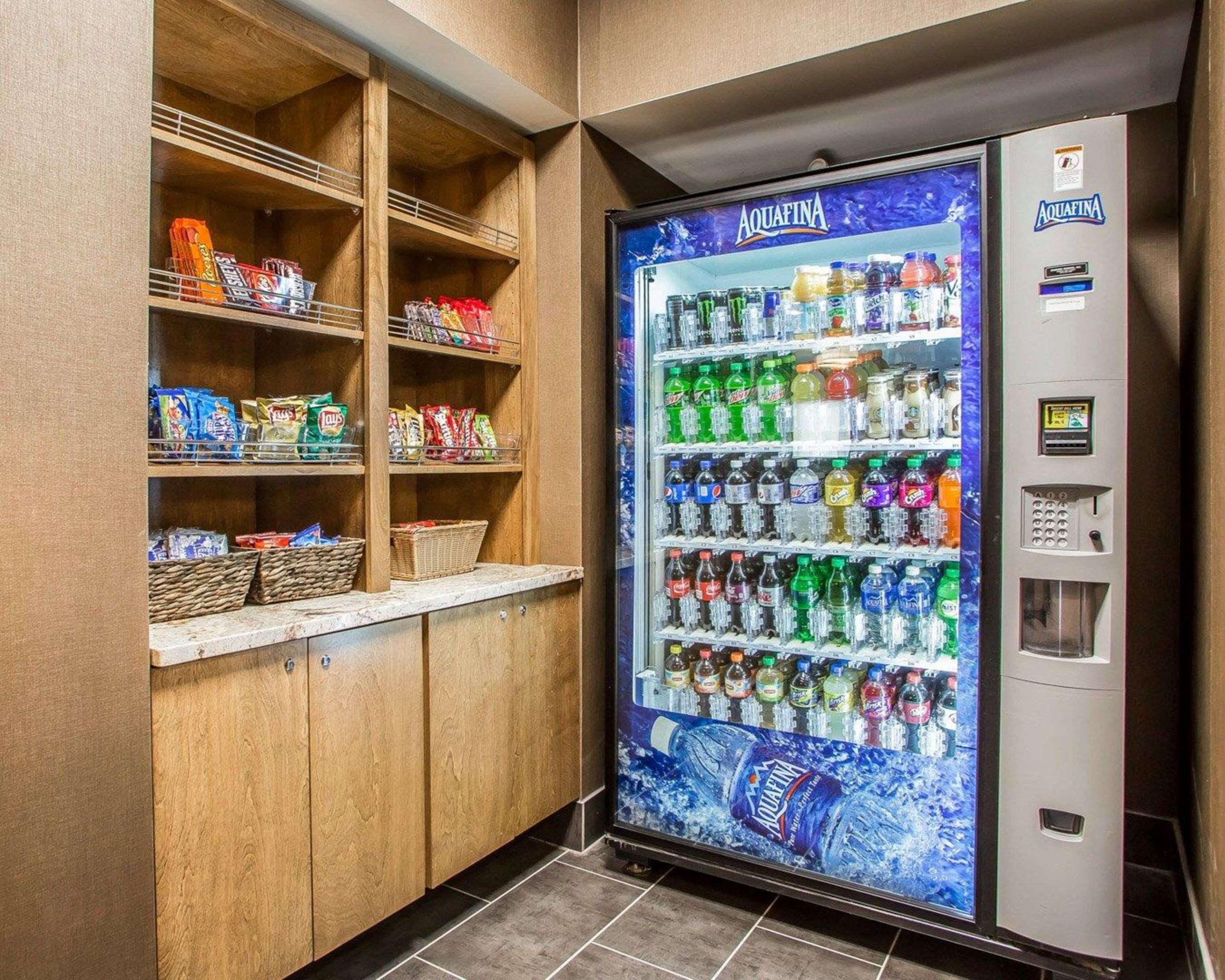 Comfort Inn Hammond I-94 Экстерьер фото