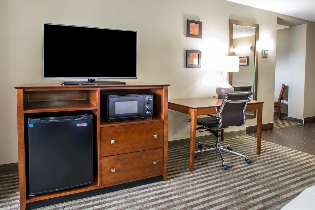 Comfort Inn Hammond I-94 Экстерьер фото
